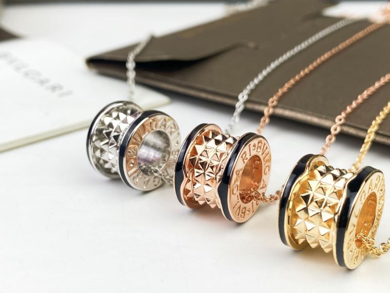 Bottega Venenta Necklaces